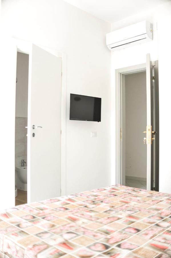 Butterfly B&B Livorno Ngoại thất bức ảnh