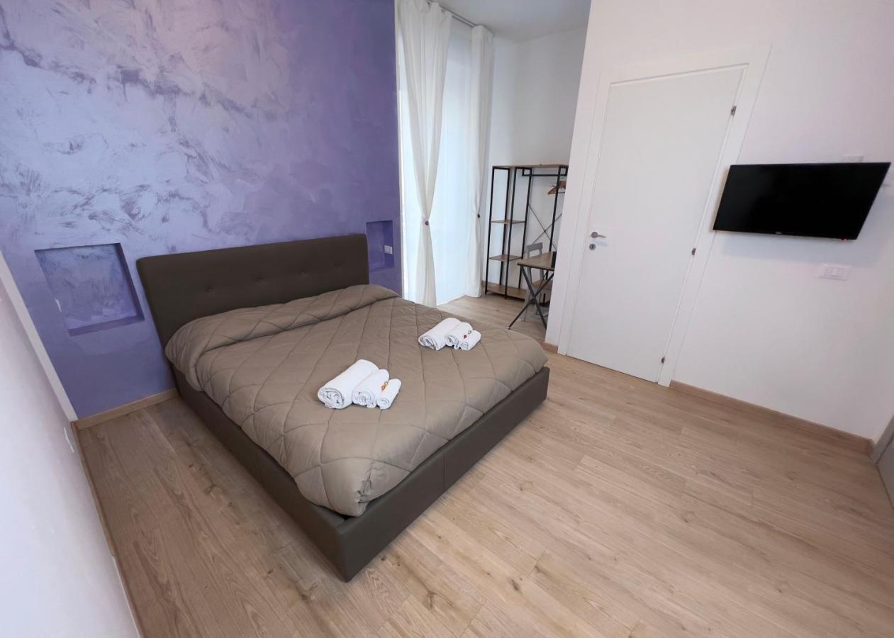 Butterfly B&B Livorno Ngoại thất bức ảnh